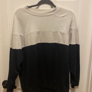 Oversized American eagle crew neck